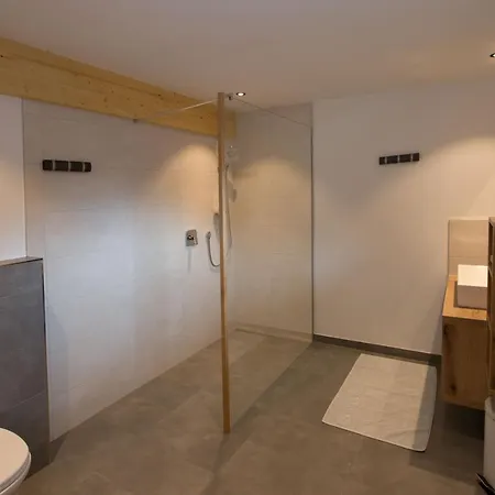 Neumayer フィーホーフェン