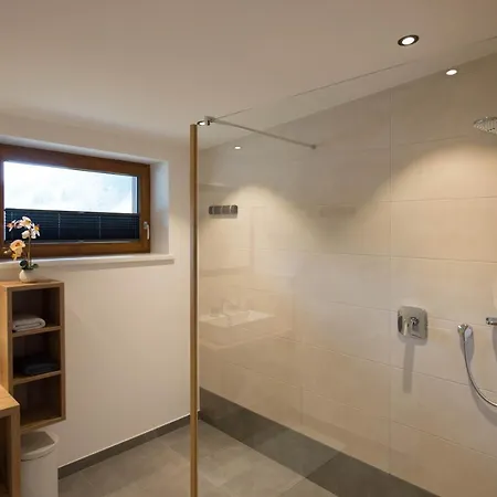 Neumayer アパート